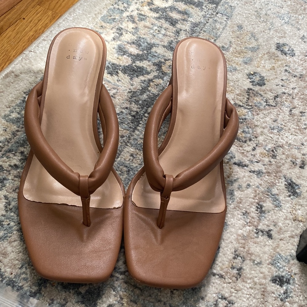 Brown square toed heels size 7